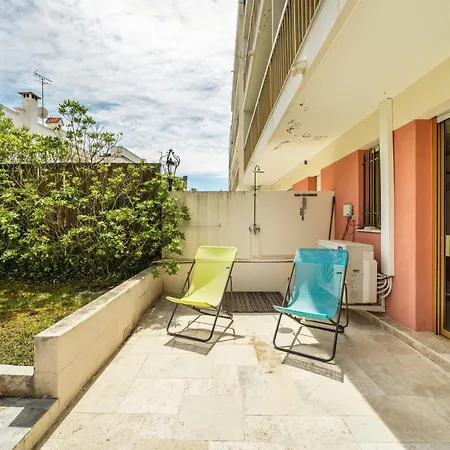 Pleasant 2 Bedroom With Large Terrace